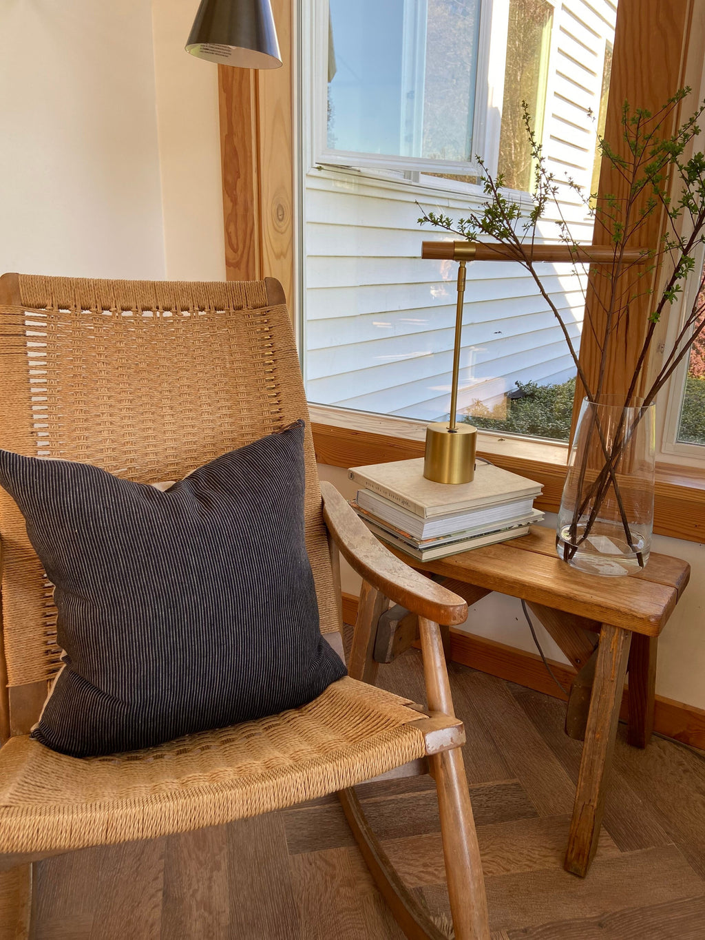 Black and white pinstriped linen pillow black and white stripe cover exposed zipper-leather pull 14x24 18”20”22” 24” high quality 100%linen