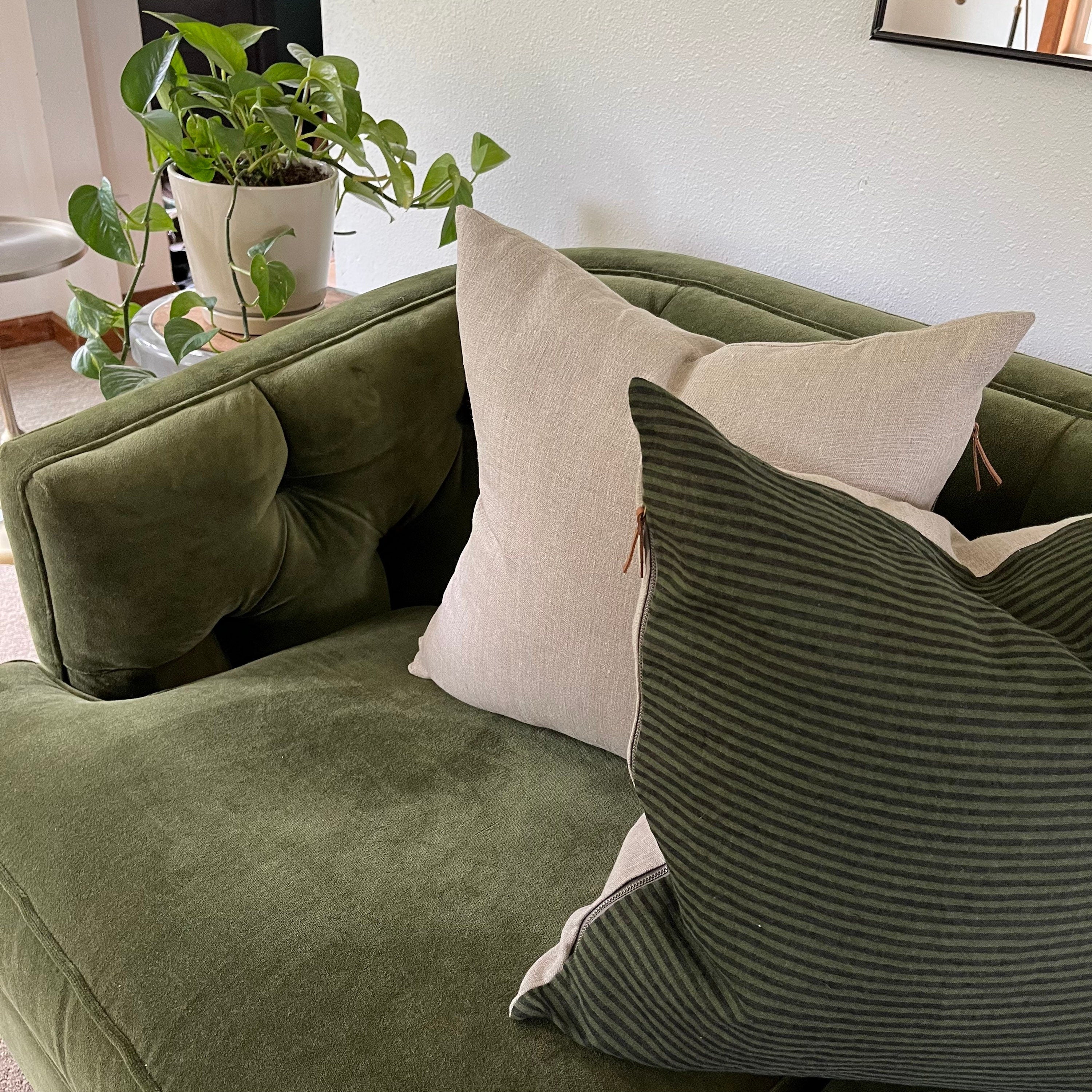 Natural Linen Pillow Cover: Exposed Zipper, Leather Pull (20x20, 24x24, 14x24 Lumbar)