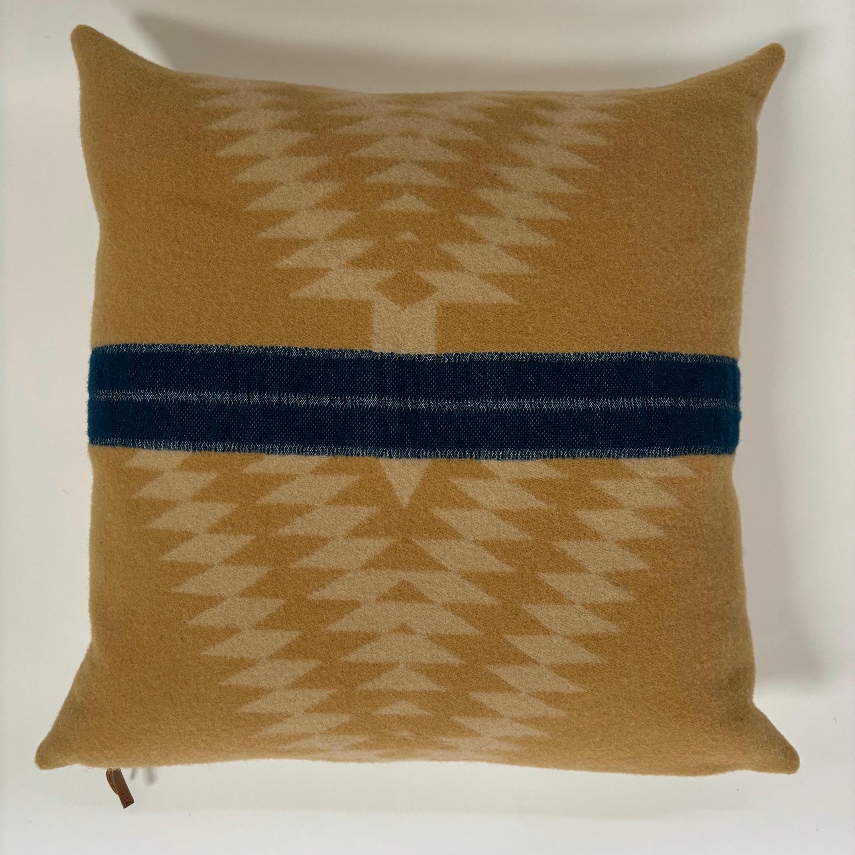 Wool Pillow Cover: Aztec Southwestern Design, Leather Pull (18x18”)