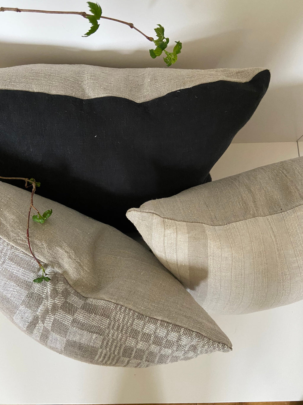 Black linen pillow cover 100% linen exposed zipper-leather pull 20x20” 22x22" 24x24”or 14x24” housewarming gift