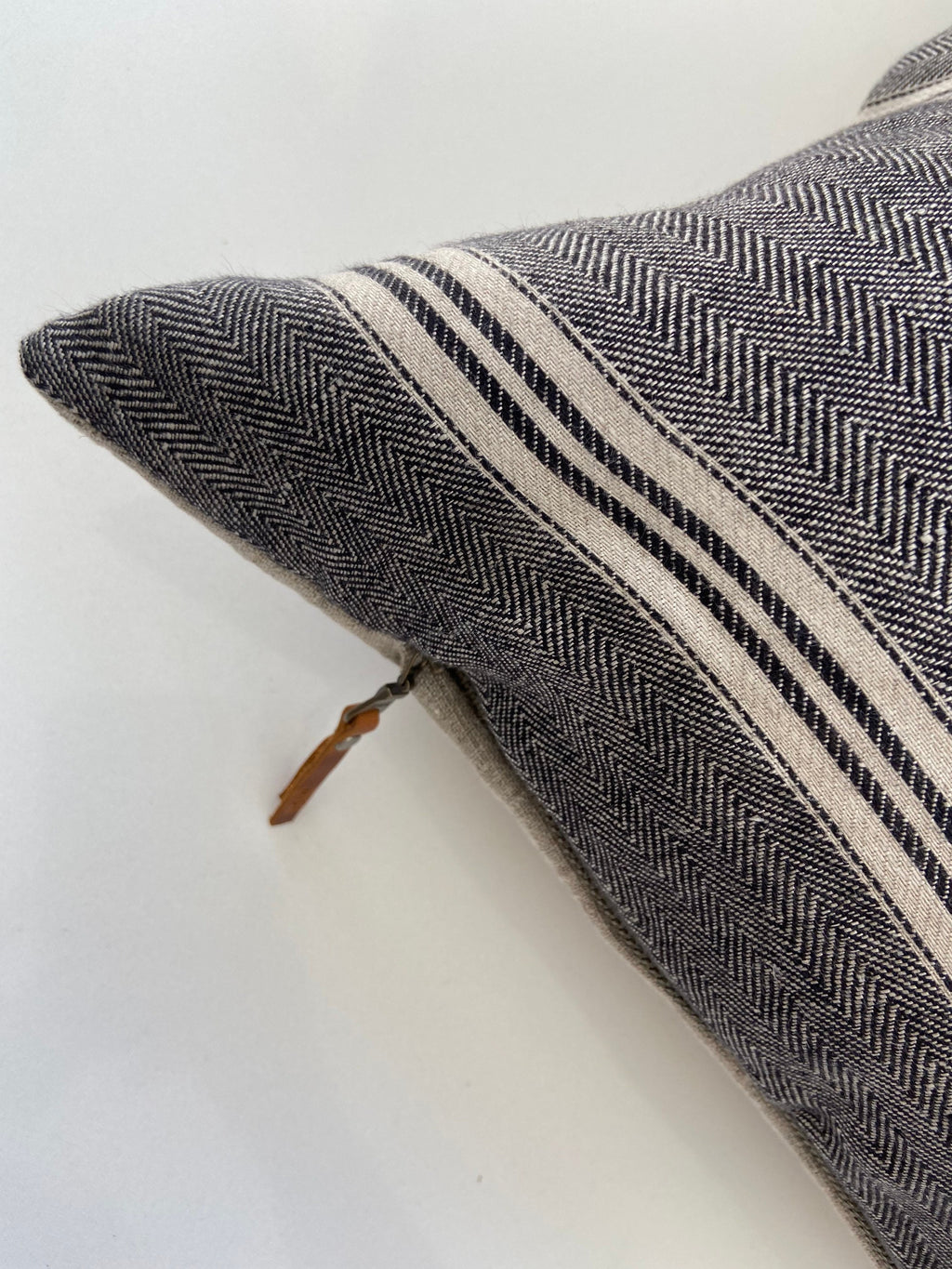 Black and Tan striped linen pillow cover 100% linen exposed zipper-leather pull 14x24 20x20 high quality housewarming gift