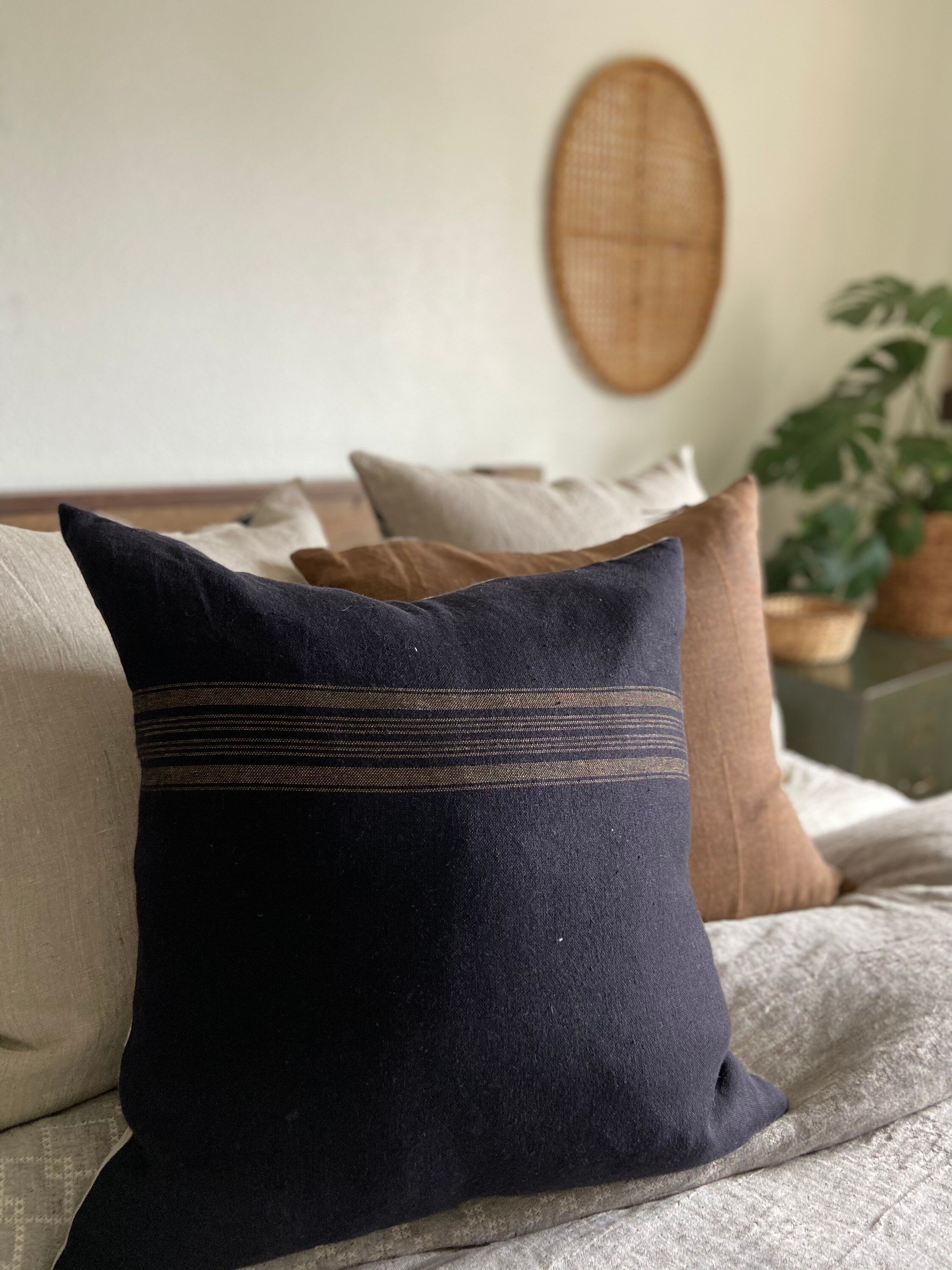 White and navy checked linen pillow cover white linen exposed zipper 18”20”22” 24” 24x24 housewarming gift 100% linen