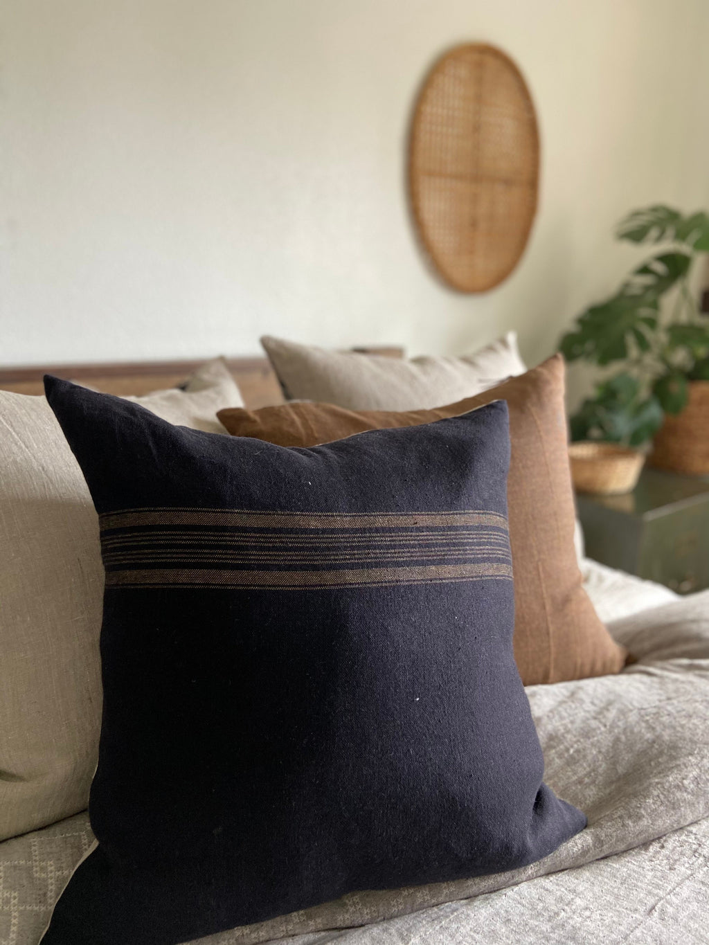 Navy and white checked linen pillow cover exposed zipper-leather pull 18x18 14x24 20x20 22x22 24x24 high quality housewarming gift