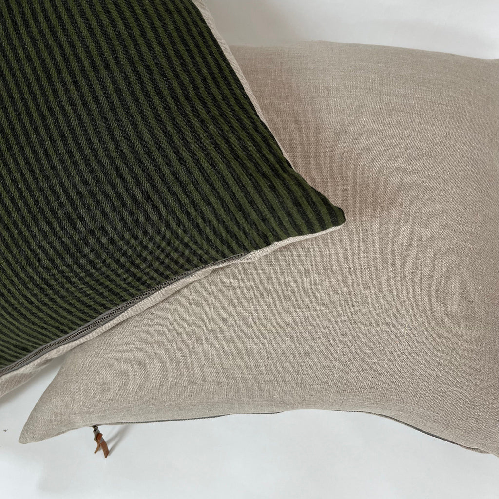 Natural linen pillow cover tan pillow exposed zipper-leather pull 14x24 20x20 22x22 24x24 high quality linen housewarming gift 100% linen